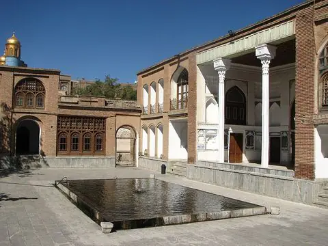 عمارت آصف و موزه سنندج