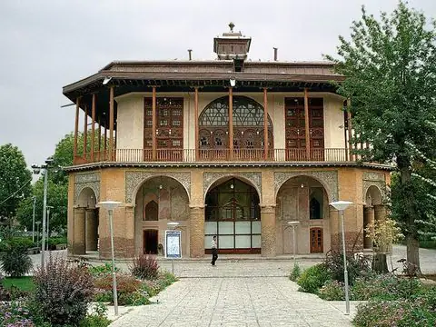 کاخ چهلستون قزوین