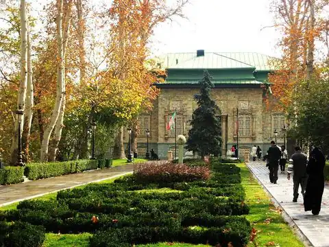 کاخ سعدآباد