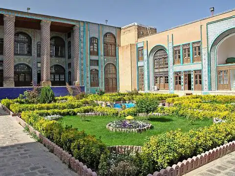 تکیه معاون‌الملک