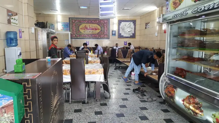رستوران حاج احمد